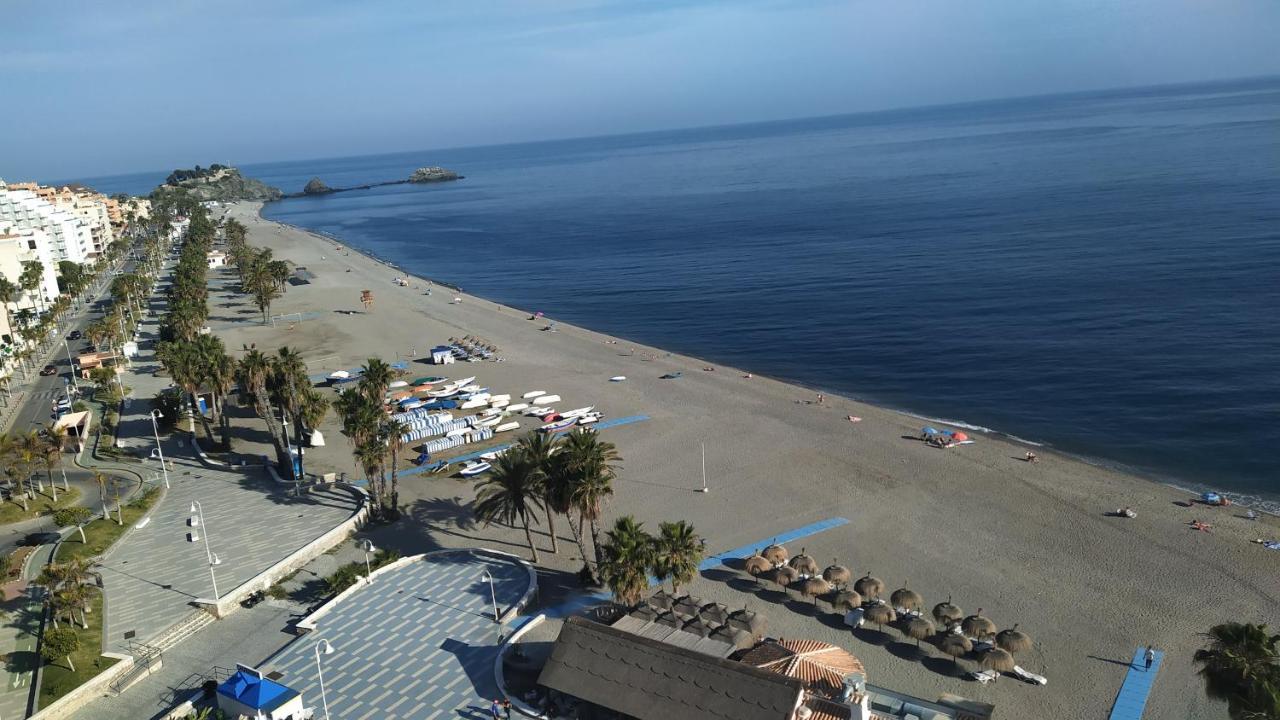 Apartamento Estudio En Chinasol Primera Linea Playa San Cristobal Almuñécar Εξωτερικό φωτογραφία